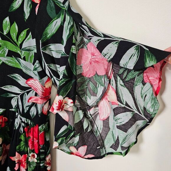 NEVER WORN MY STORY FLORAL SUMMER FOLIAGE BABYDOLL TOP LOOSE FITTING SIZE SMALL - Picture 8 of 14